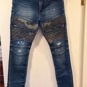 Guess Men's Blue Jeans with Camouflage Details
